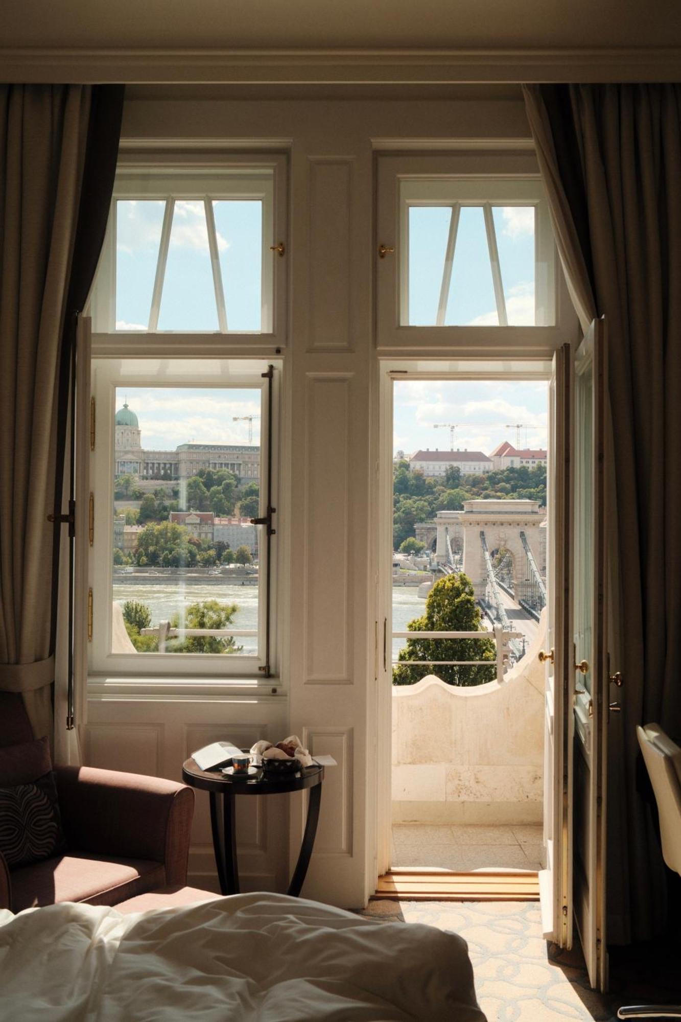 Four Seasons Hotel Gresham Palace Budapest Ngoại thất bức ảnh